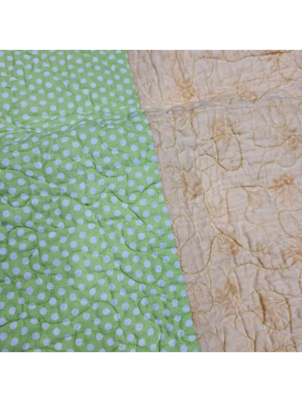 Adorable Handmade Small Quilt Yellow Blue Bubbles Machine Quilted 28 x 38 Inch